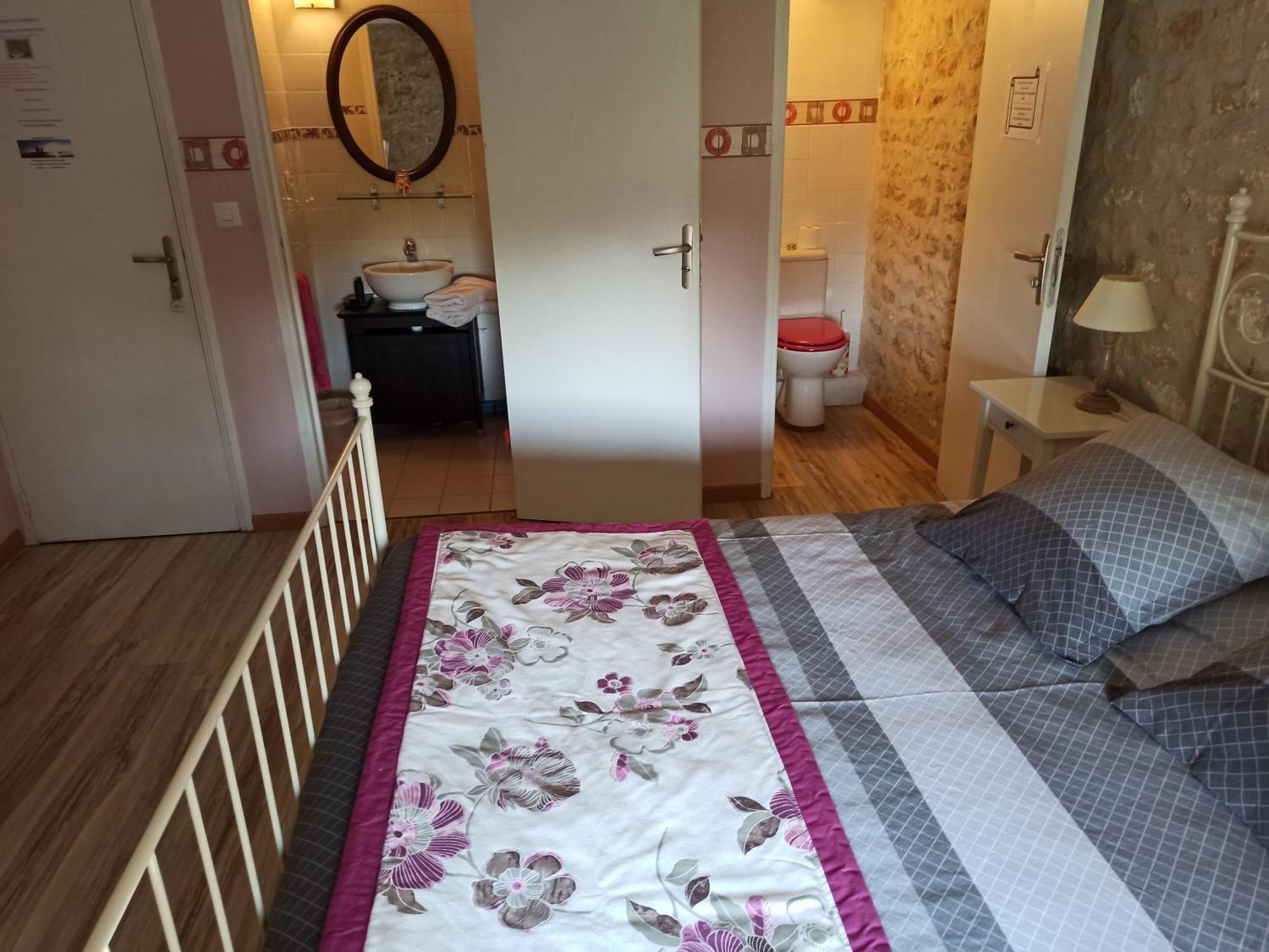 Bed and Breakfast La Pastorale Beurlay Habitación foto