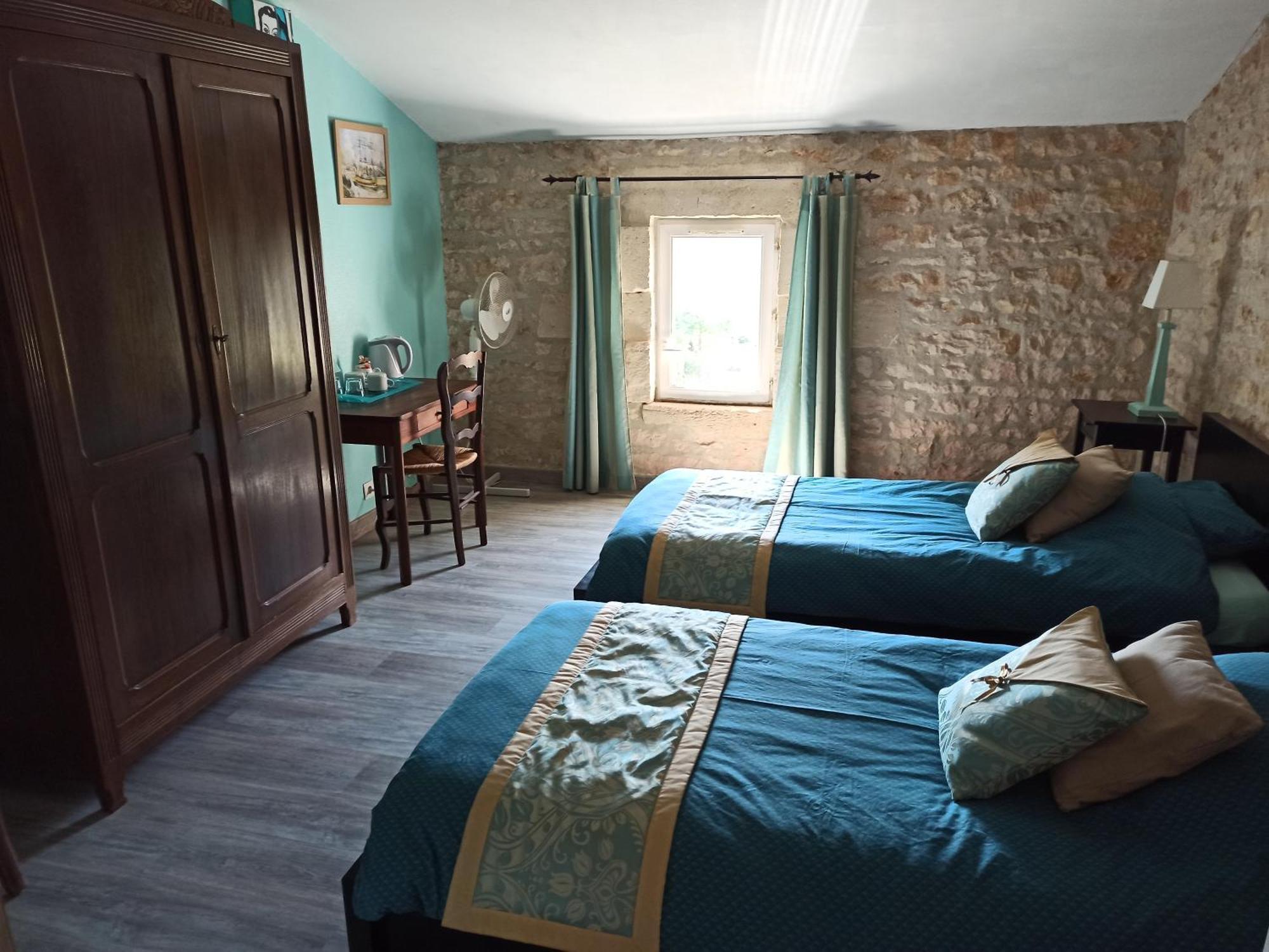 Bed and Breakfast La Pastorale Beurlay Habitación foto